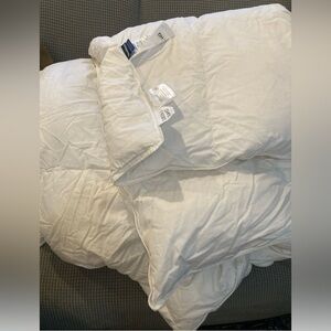 QUEEN Size Brooklinen  WHITE Duck  Down Comforter  90 x 90 New